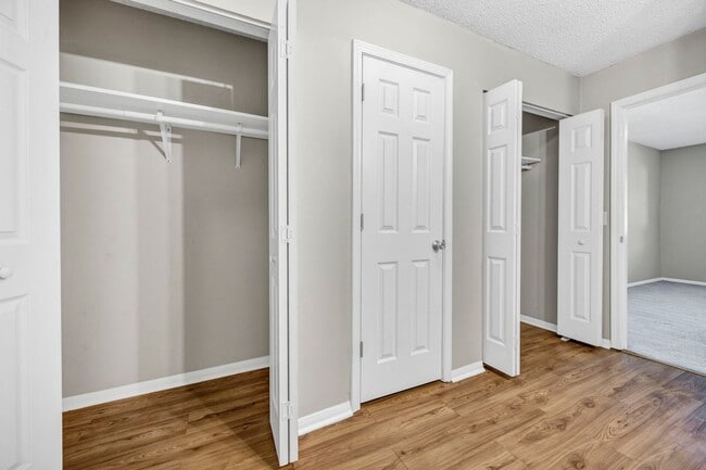 Building Photo - cpc8