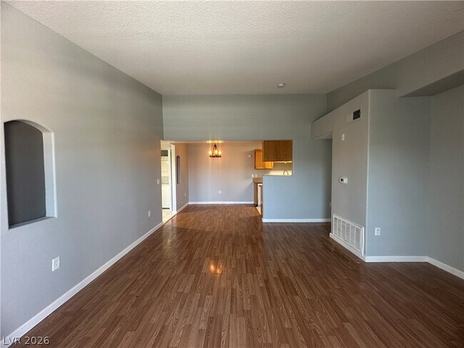 Building Photo - 3318 N Decatur Blvd