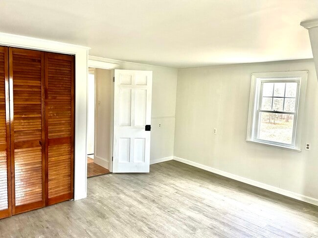 Building Photo - 365 N Bedford St