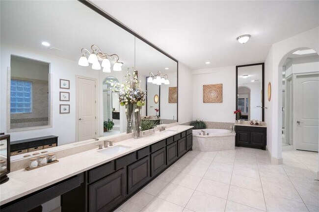 Building Photo - 54 Paloma Springs Dr