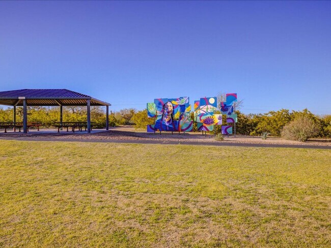 Building Photo - ** WOW $500.00 OFF FIRST FULL MONTHS RENT ...