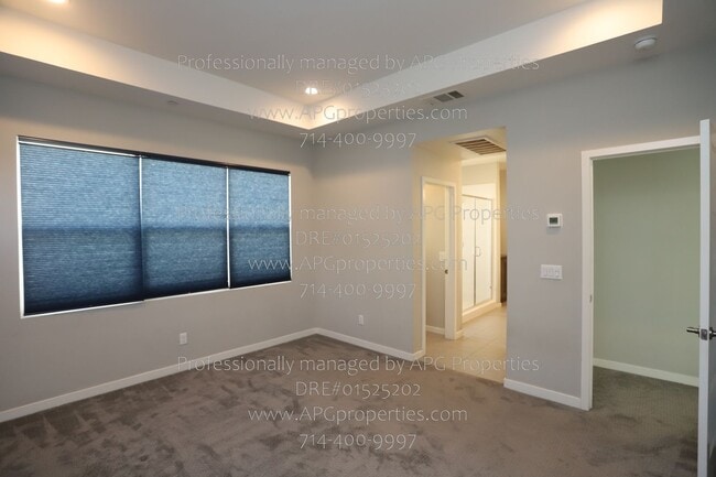 Building Photo - 2041 N Orange Olive Rd