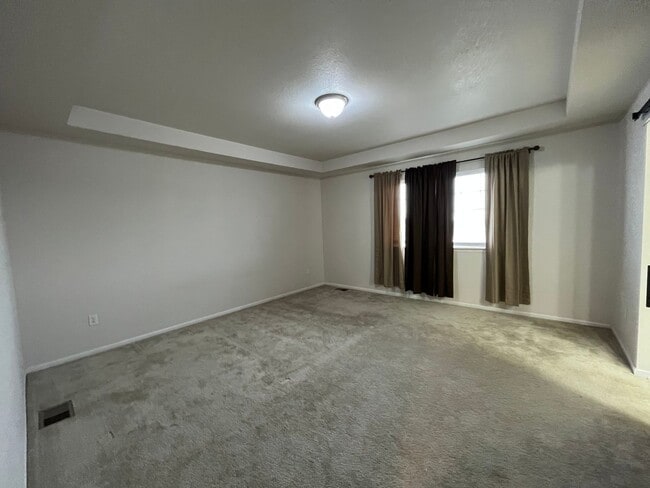 Building Photo - 1845 Tinker Dr