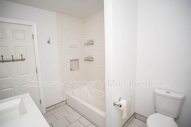 Building Photo - 150 Snyder Pl