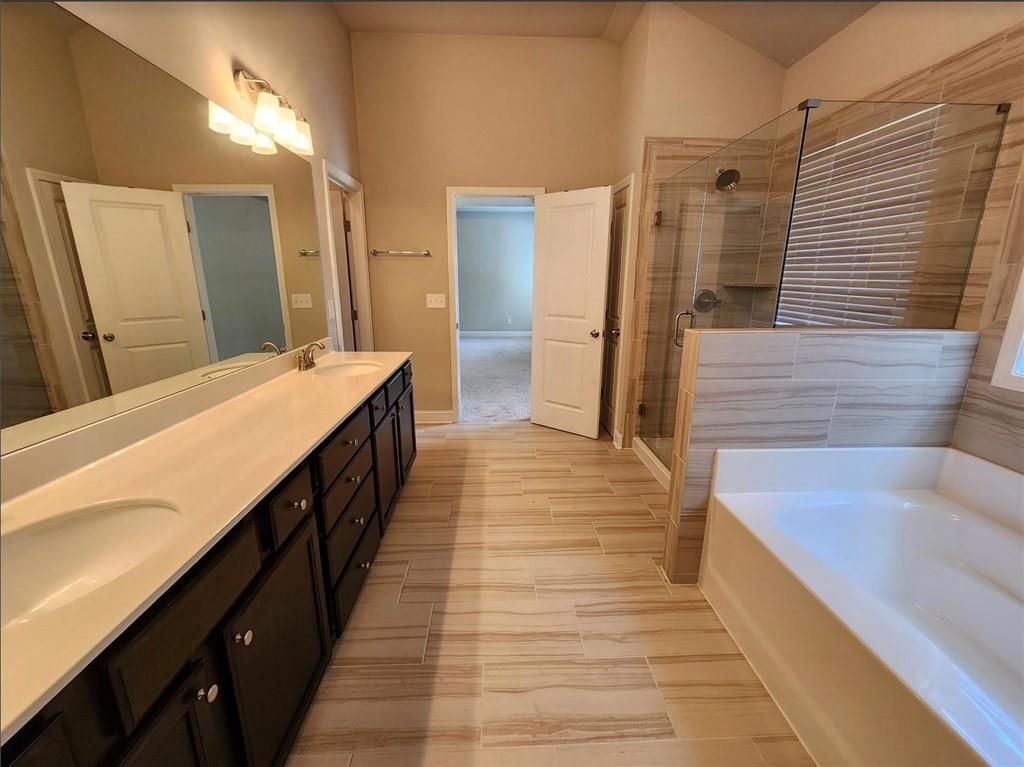Building Photo - 3078 Ivy Crossing Dr