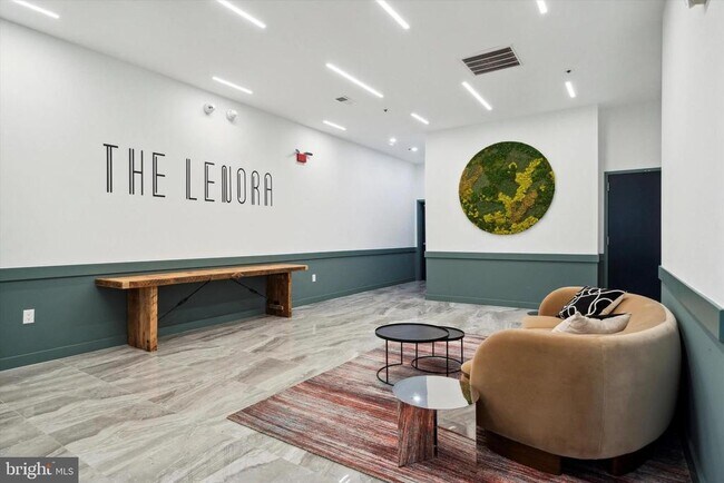 Building Photo - 2636 E York St