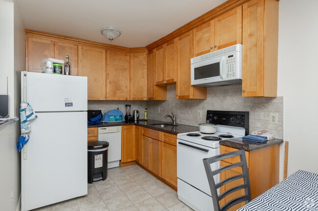 Interior Photo - Melrose Court Apartments