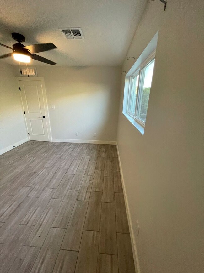 Building Photo - NO HOA Heated Pool-Gorgeous 3bed/2bath Home in Old Town Scottsdale