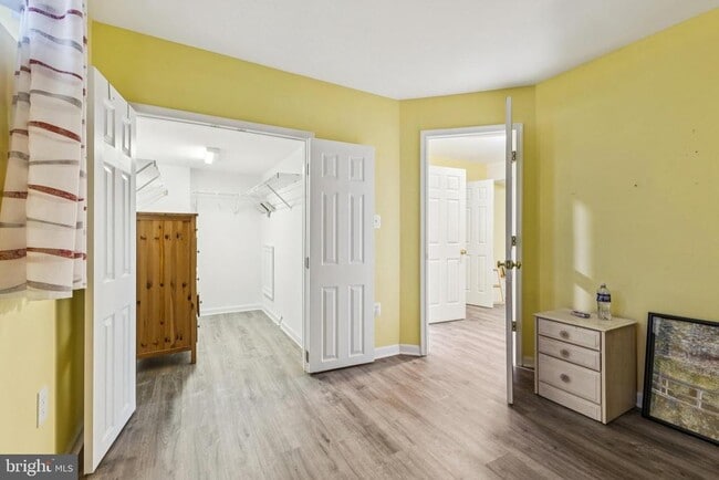 Building Photo - 43067 Candlewick Square