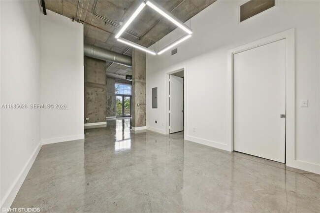 Building Photo - 434 NW 1st Ave