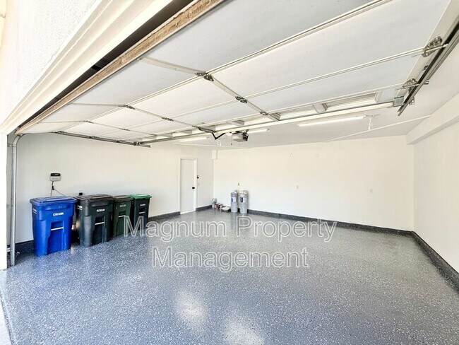 Building Photo - 21676 Superior Ln