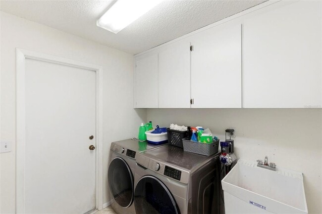 Building Photo - 9108 Tournament Dr