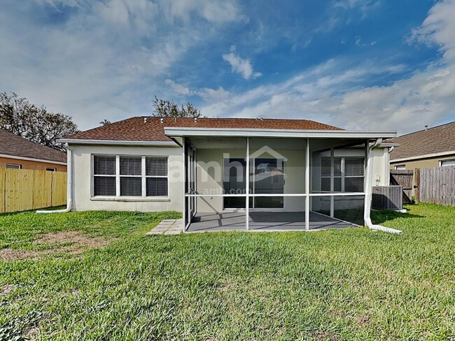 Building Photo - 29630 Morningmist Dr