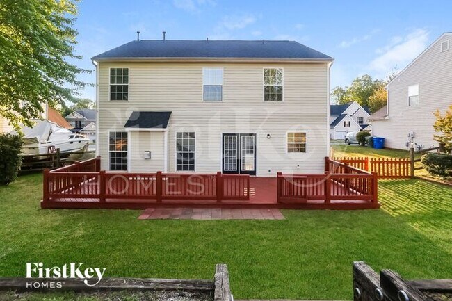 Building Photo - 111 Vance Crescent Dr
