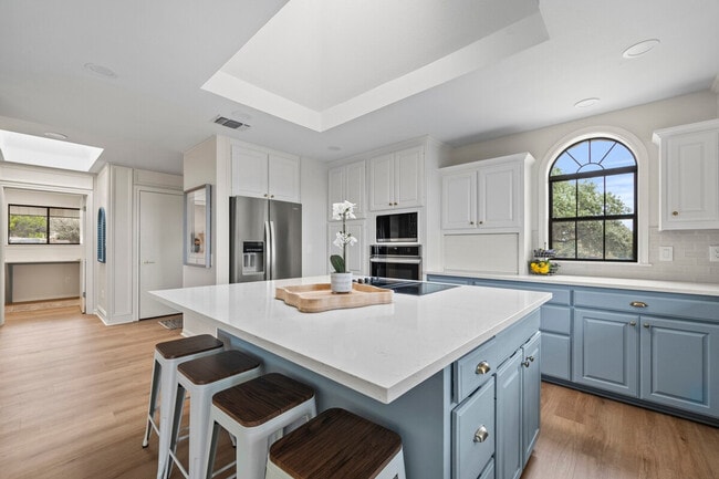 Building Photo - 515 Golden Eagle Loop