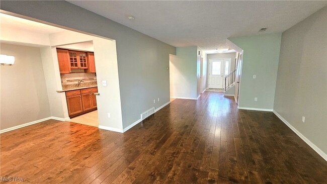 Building Photo - 1771 Rolling Hills Dr