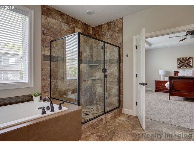 Building Photo - FOR RENT UNFURNISHED: Beautifully maintained 2015 Noyes-built home, 5 bed, 3 bath, 2 car garage w...