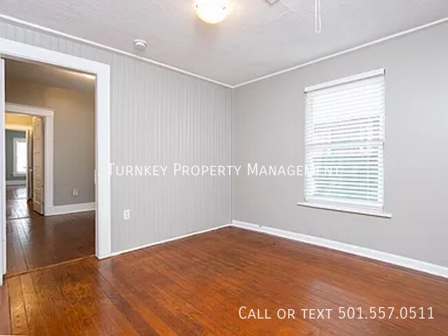 Building Photo - 1023 S Booker St