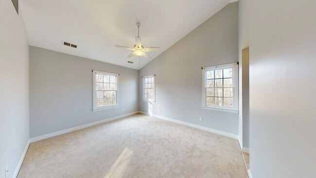 Building Photo - 7819 Red Oaks Trail