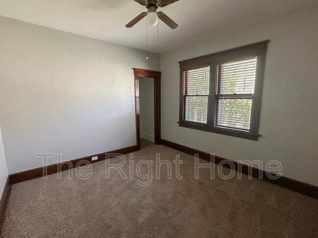 Building Photo - 3330 N 59th St