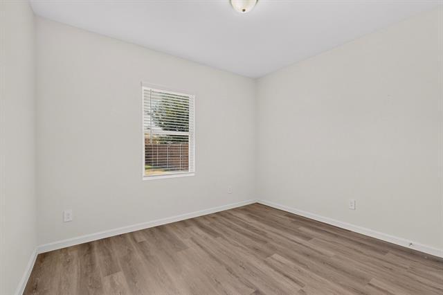 Building Photo - 702 Camden Dr