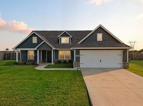 Building Photo - 3505 E 154th St S