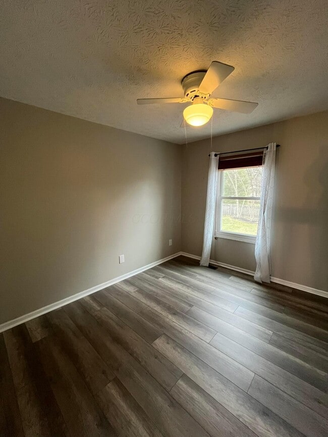 Building Photo - 208 Caswell Dr