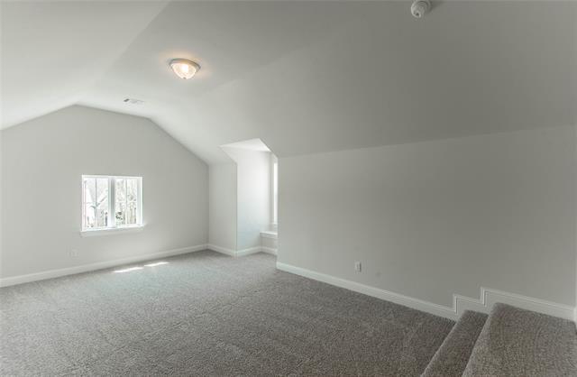 Building Photo - 1010 Hunters Creek Dr