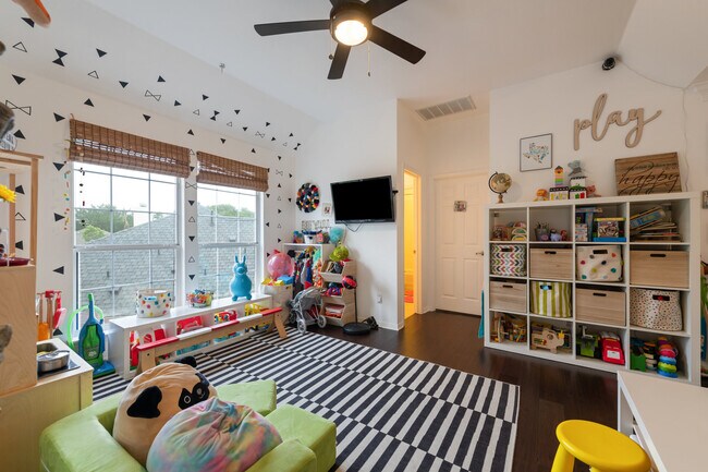 Building Photo - 5401 Ketch Ct