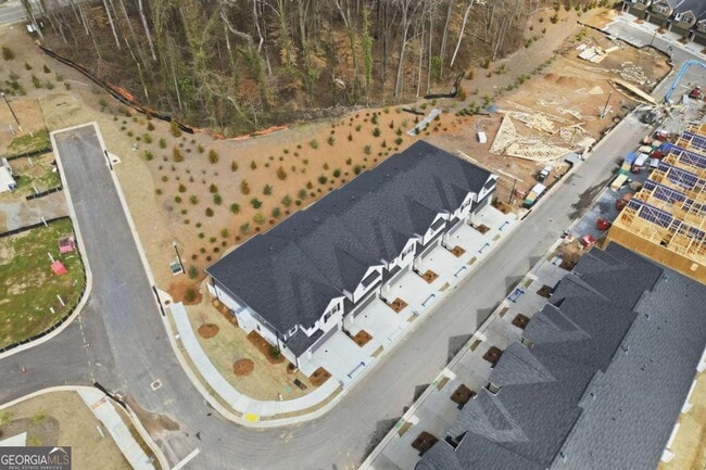 Building Photo - 187 Redbud Rd