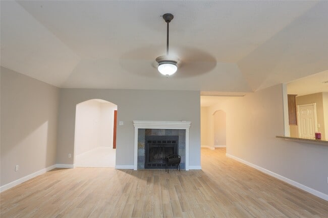 Building Photo - 7110 Yardley Dr