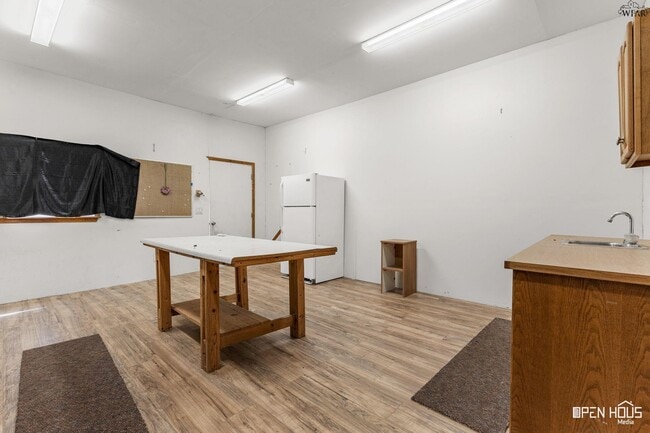 Building Photo - 515 N Texas St