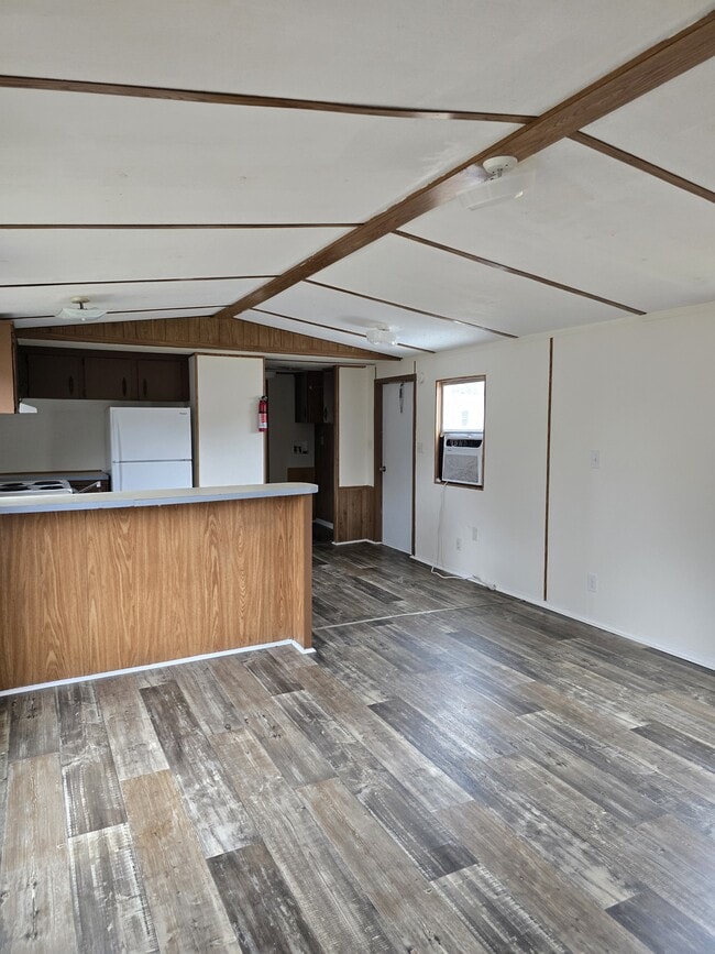 Building Photo - 8582 Rye Patch Rd