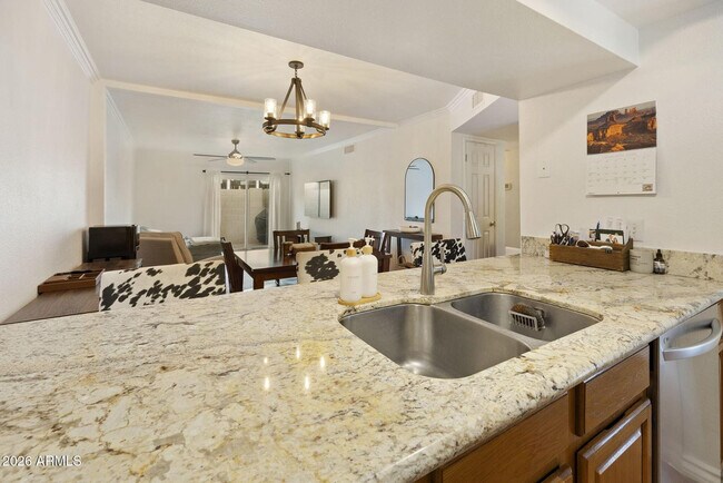 Building Photo - 3039 N 38th St