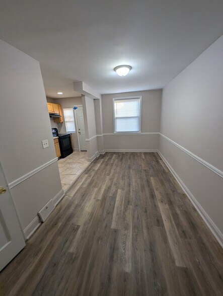 Building Photo - 6501 Hartwait St