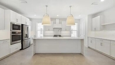 Building Photo - 2183 E South St