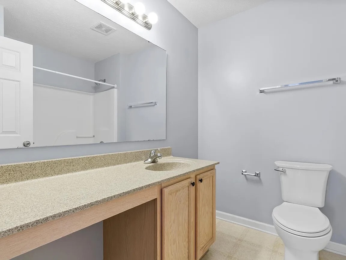 Building Photo - 12186 Split Granite Dr