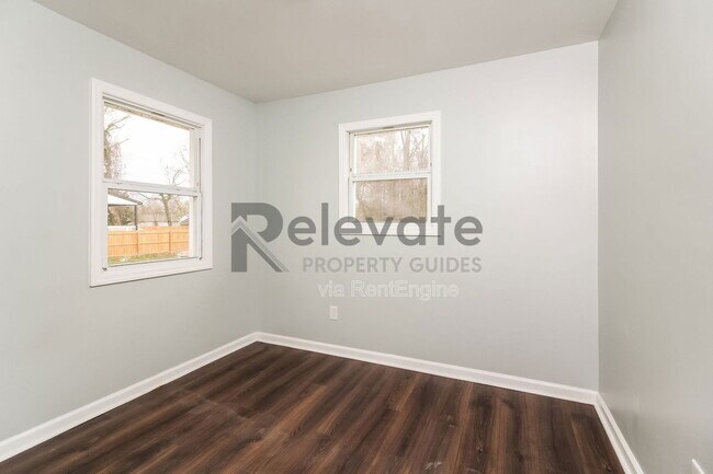 Building Photo - 129 S Old Church St