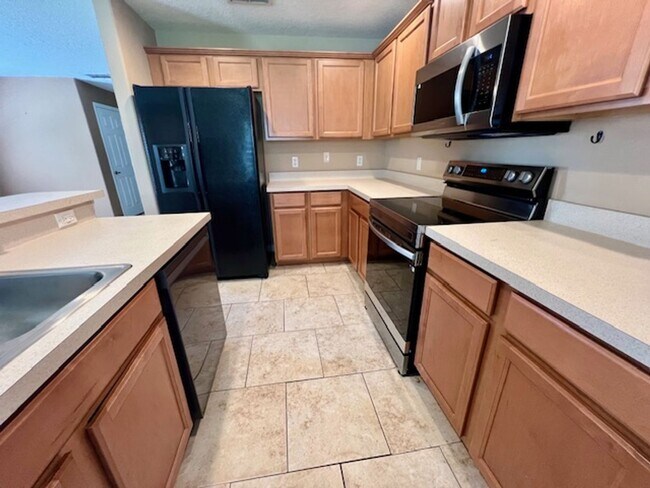 Building Photo - 3522 Caruso Pl