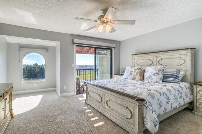 Building Photo - 120 Sunset Harbor Way