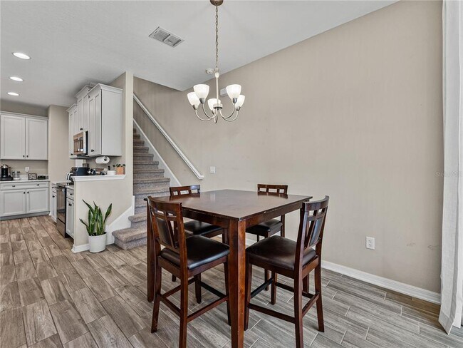 Building Photo - 29934 Southwell Ln