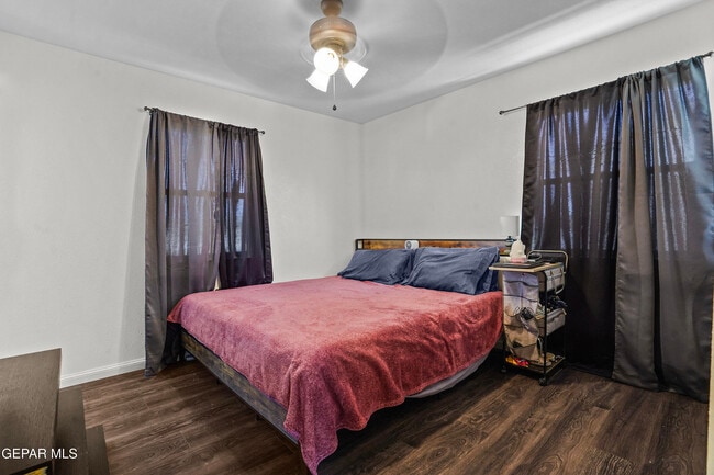 Building Photo - 5516 Fairbanks Dr