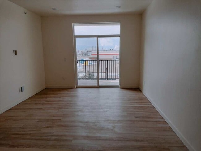 Building Photo - 2 Bed 2 Bath Condo in Teton River Lofts