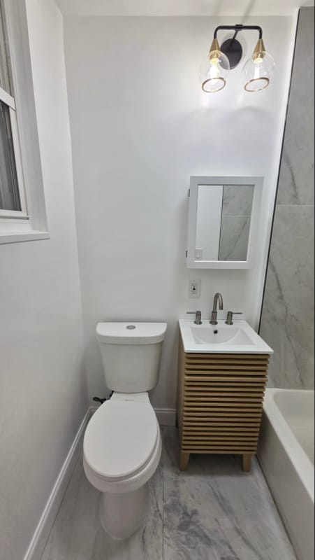 Building Photo - 355 8th St