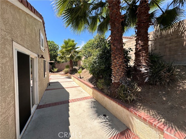 Building Photo - 1299 Dogwood St