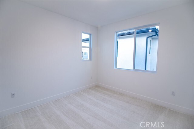 Building Photo - 635 Gadwall