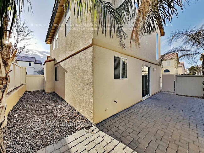 Building Photo - 7156 Plushstone St