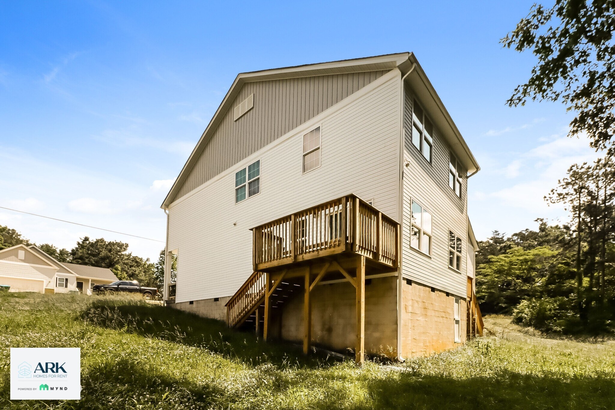 Building Photo - 2529 Oakdale Rd