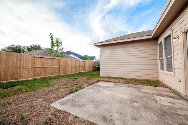 Building Photo - 1807 Hidden Breeze Dr