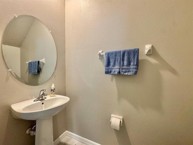 Building Photo - 3587 Bellmeade Ct